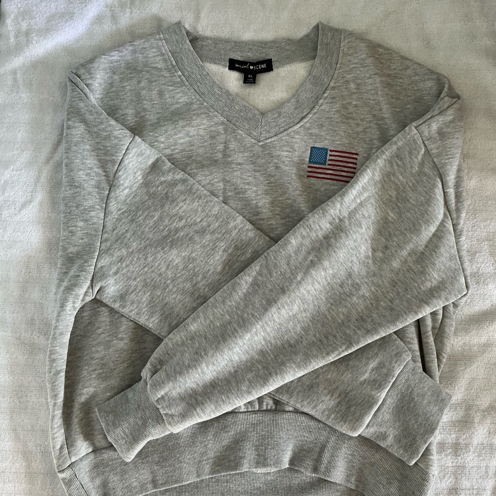 USA v neck